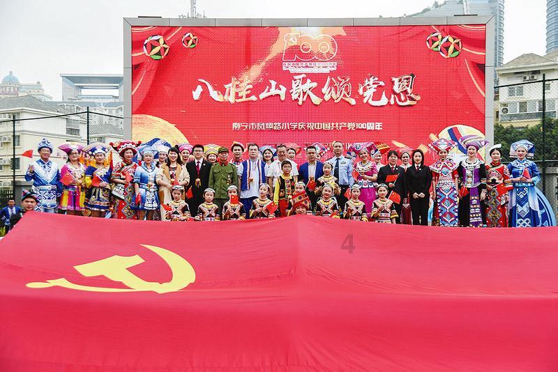 泡泡袖夏装